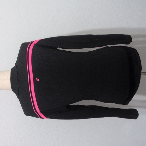 4/$12 ASICS Women's Black and Pink Long Sleeve Running Top Pullover Size Small - Picture 6 of 9